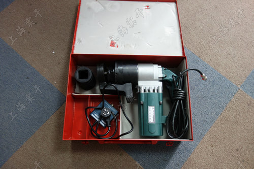 電動定扭力扳手200-600N.m