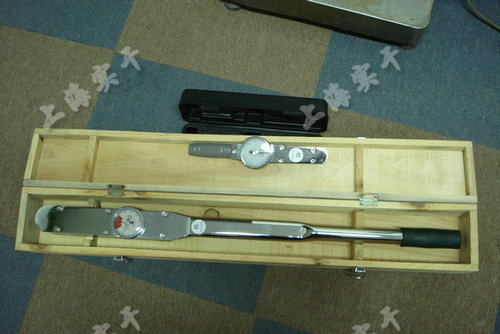 指針式扭力扳手